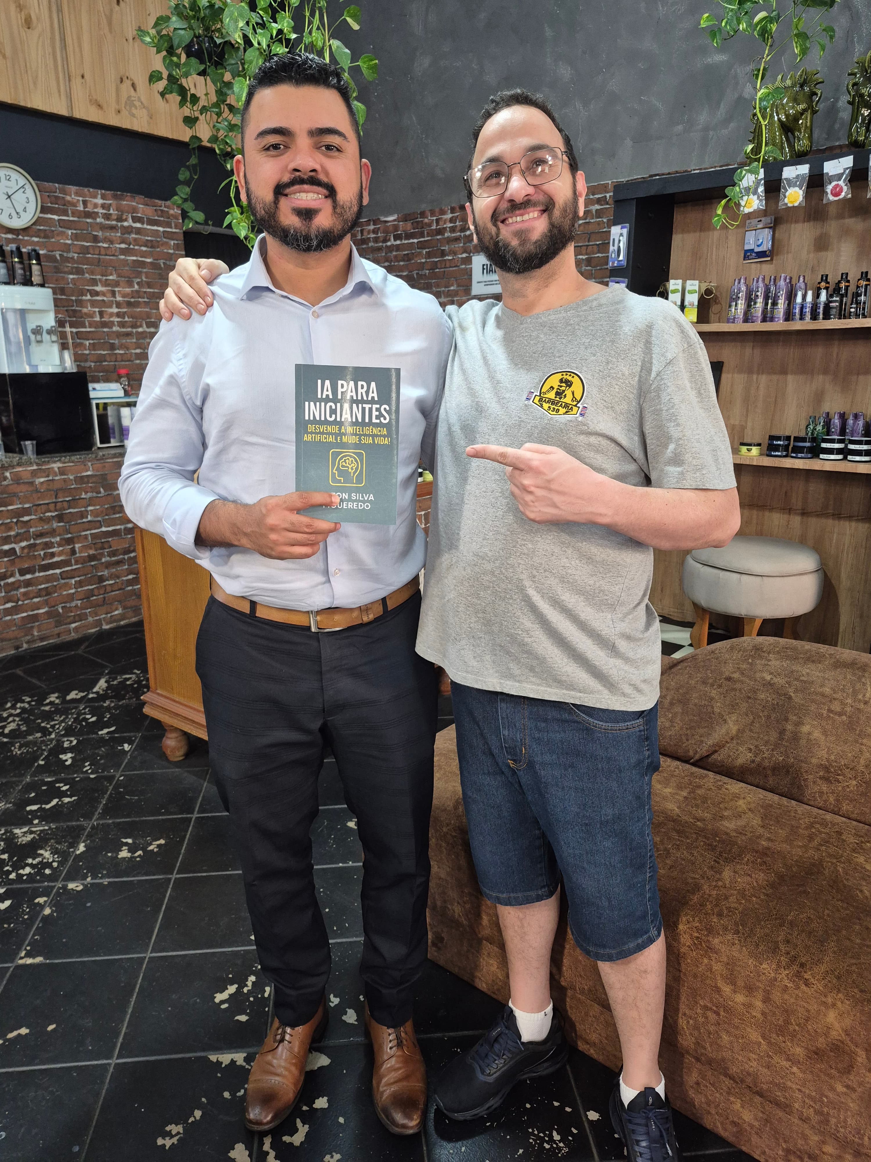 Leitor 2 com o livro IA para Iniciantes